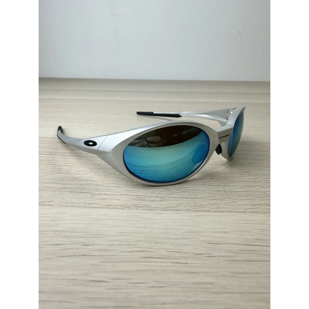 Oakley OO9438 Eye Jacket Matte Silver Frame/Blue Prizm Polarized Lenses